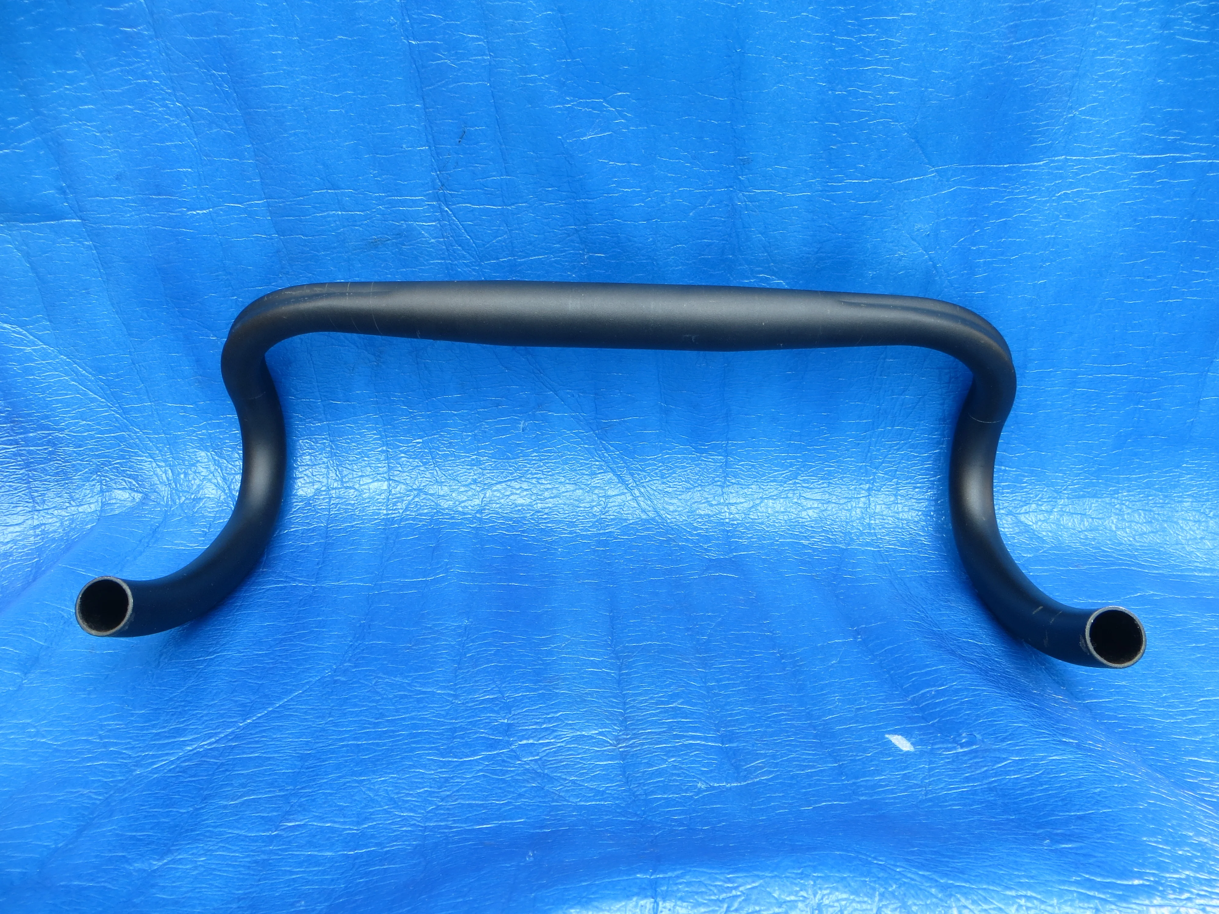 Zeus 400mm Aluminium Handlebar 31.8mm Bar Clamp (25032605) - Image 4